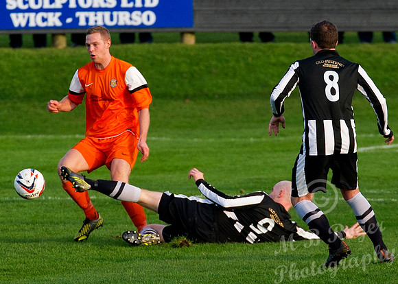 Wick 3 v Fort William 0 SHFL Harmsworth Park 01/11/2014