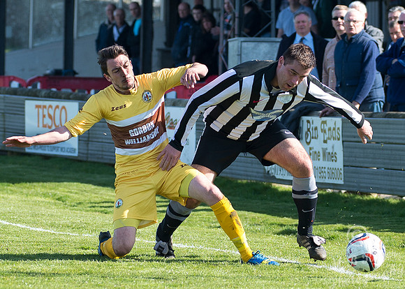 Wick 4 v Forres 3 SHFL 18/04/2015  Harmsworth Park