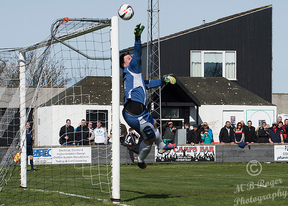 Wick 4 v Forres 3 SHFL 18/04/2015  Harmsworth Park