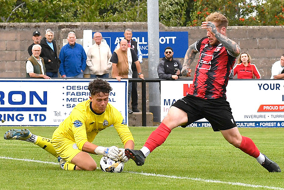 Inverurie Locos 1 v Wick Academy 1 - Harlaw Park - SHFL - 30/08/