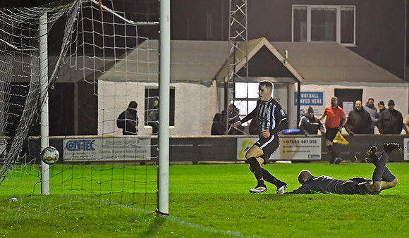 Wick Academy 2 v Clachnacuddin 3 - SHFL - Harmsworth Park - 12/1