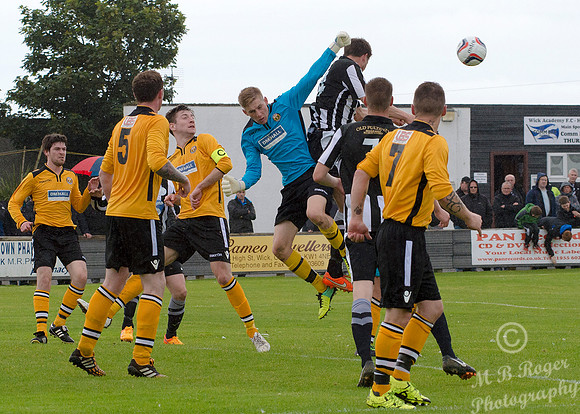 Wick Academy 8 v Fort William 1 SHFL 15/08/2015 Harmsworth Park