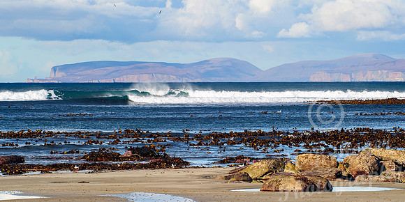 Orkney from Thurso Beach