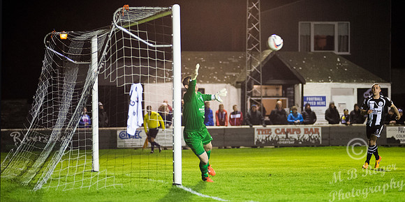 Wick 1 v Deveronvale 2 SHFL Harmsworth Park 14/10/2015