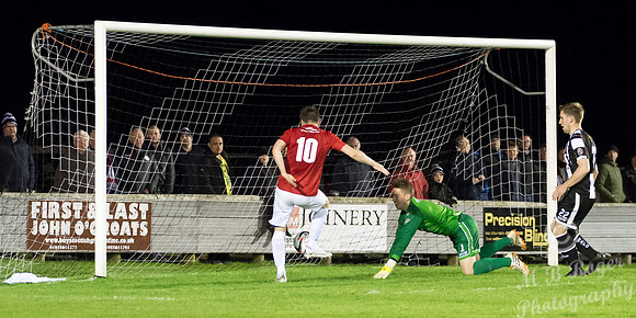 Wick 1 v Deveronvale 2 SHFL Harmsworth Park 14/10/2015