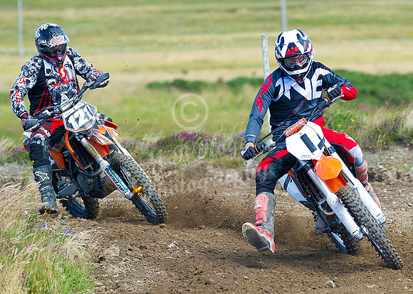 MotoX 2013 Rnd4  026 s _MDR1189 No 121 Darren Sinclair No 1 Tom Hawkins