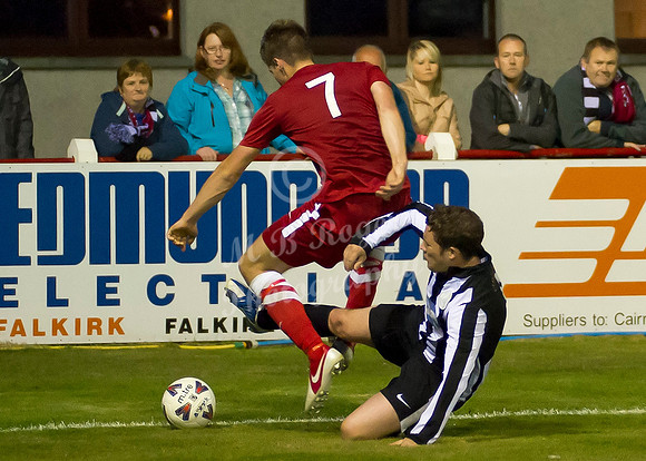 Brora 6 v Wick 2  042 p _MDR4219 Mark Maclean Stevie Cunningham