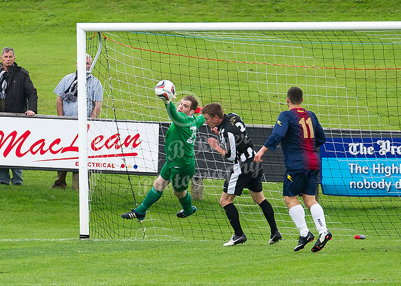 Wick 3 v Fraserburgh 0   008 p_MDR2208 James More save