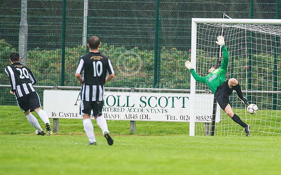 Deveronvale 0 v Wick 4  053 p _MDR2758 Sam Mackay goal