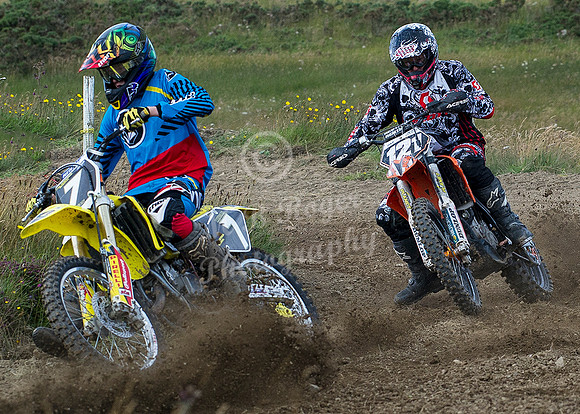 MotoX 2013 Rnd4  040 s _MDR1363 No 7 Morgon Robertson No 121 Darren Sinclair