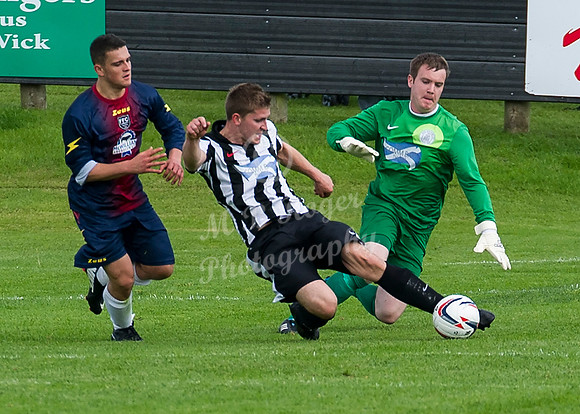 Wick 3 v Fraserburgh 0   039 p _MDR2042 James More Michael Steven