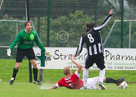 Deveronvale 0 v Wick 4  048 p _MDR2707 Darren McConnachie Ross Aitken Stevie Cunningham