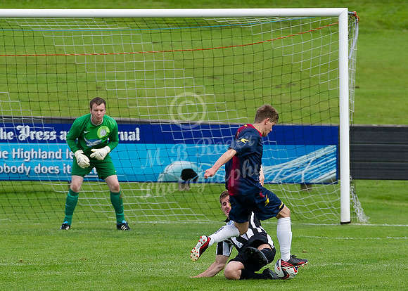Wick 3 v Fraserburgh 0   007 p_MDR2087 James More Michael Steven Grant Noble