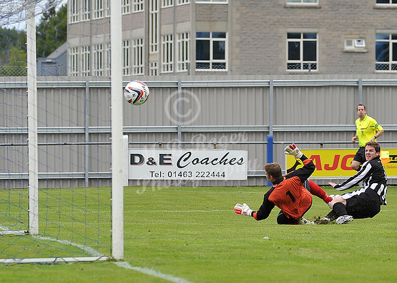 Goal 3 - Davie Allan