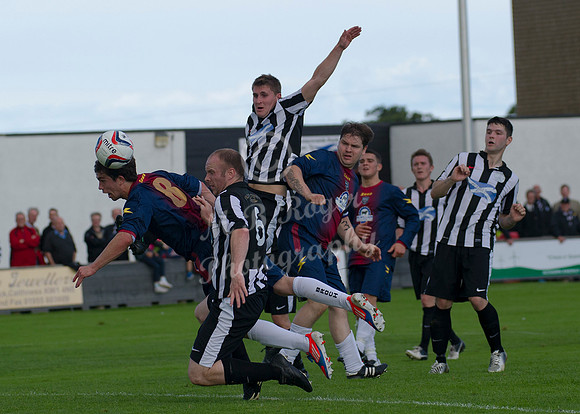 Wick 3 v Fraserburgh 0   006 p_MDR1960 William West Craig Shearer Michael Steven