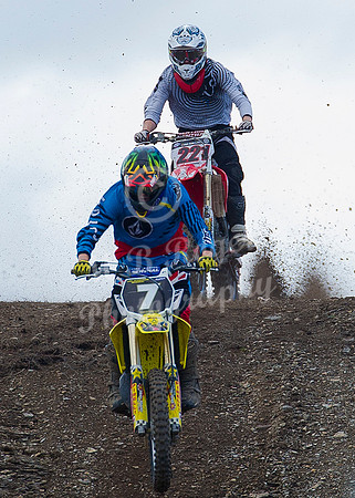 MotoX 2013 Rnd4  024 s _MDR1163 No 7 Morgan Robertson No 221 Ryan Sinclair