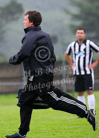 Deveronvale 0 v Wick 4  057 p _MDR2846  Luke Bunch on the bag for the day