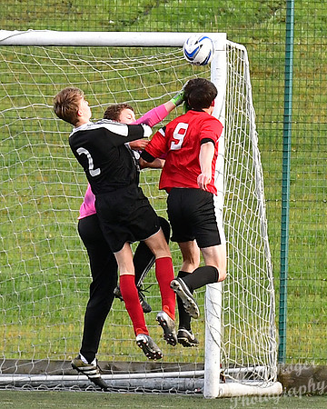 Wick U17s 3 v Dingwall U17s 2 All weather pitch 12/11/2017