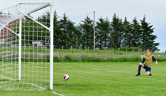 Pentland United 3 v High Ormlie Hotspurs 2 - Highland Amateur Cu