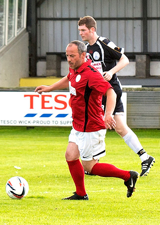 Gary Weir Testimonial Match - Chuckie's Select v SPFL Legends an