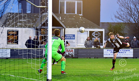 Wick 0 v Fraserburgh 2 - SHFL - Harmsworth Park - 23/11/2019