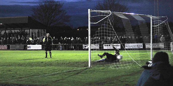 Wick Academy 4 v Brechin City 4 28/11/2009 SCR3 Harmsworth Park