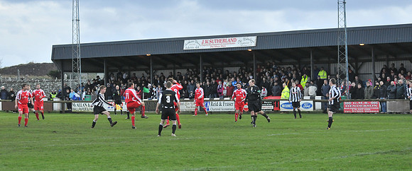 Wick Academy 4 v Brechin City 4 28/11/2009 SCR3 Harmsworth Park