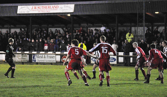 Wick Academy 4 v Brechin City 4 28/11/2009 SCR3 Harmsworth Park