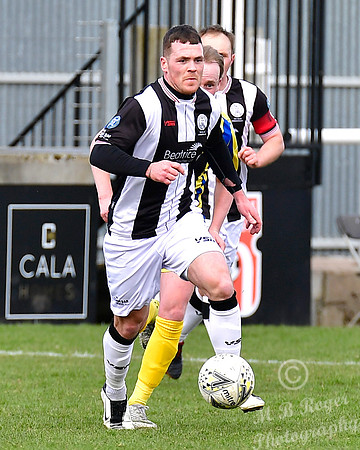 Inverurie  Locos 4 v Wick Academy 0 - SHFL - Harlaw Park - 02/04