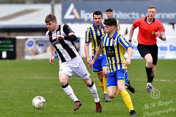 Inverurie  Locos 4 v Wick Academy 0 - SHFL - Harlaw Park - 02/04
