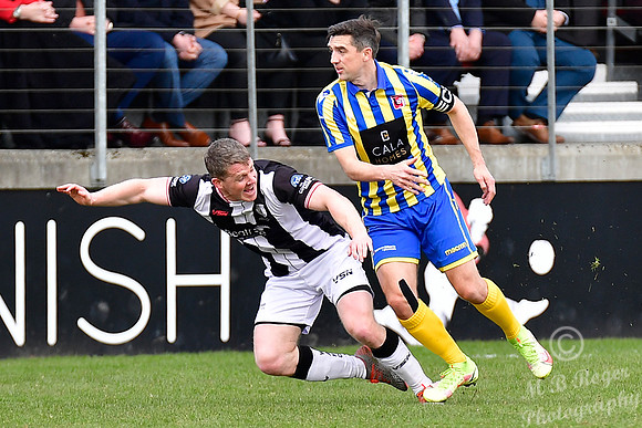Inverurie  Locos 4 v Wick Academy 0 - SHFL - Harlaw Park - 02/04