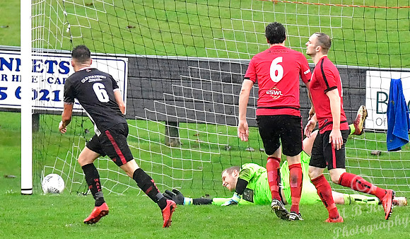 Wick 6 v Inverurie 2 SHFL Harmsworth Park 13/10/2018