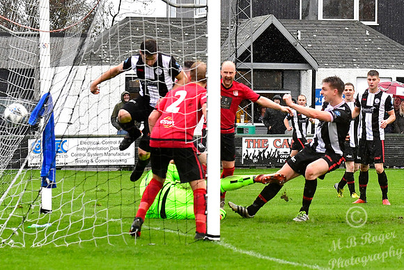 Wick 6 v Inverurie 2 SHFL Harmsworth Park 13/10/2018