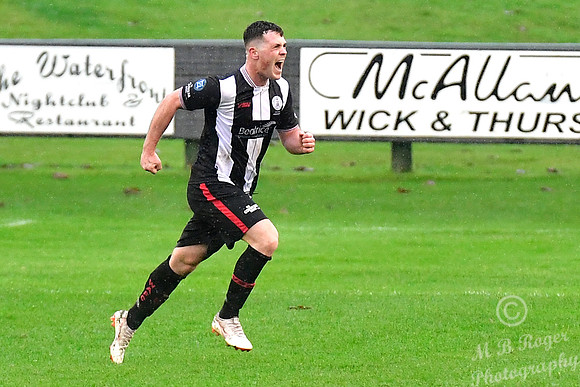 Wick 6 v Inverurie 2 SHFL Harmsworth Park 13/10/2018