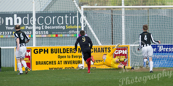 Inverurie 7 v Wick 0 SHFL 12/04/2014