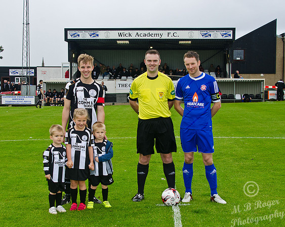 Wick 1 v Lossiemouth 2 SHFL Harmsworth Park 13/08/2016
