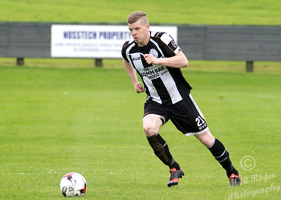 Wick 1 v Lossiemouth 2 SHFL Harmsworth Park 13/08/2016