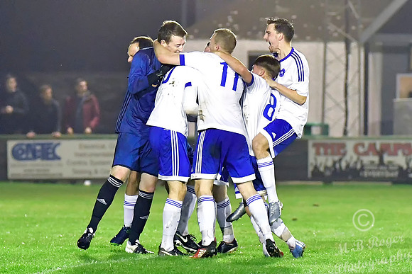 Wick 0 v Invergordon 0 (Invergordon win 5 - 4 on penalties)