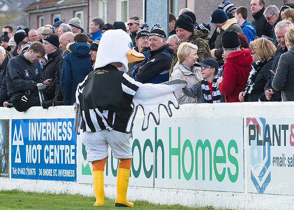 Wick 0 v Cove 4 HL Cup Final - Grant Street Park - 11/04/2015