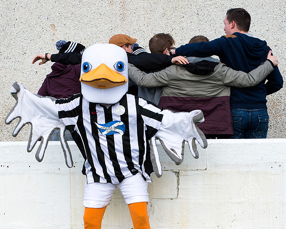 Wick 0 v Cove 4 HL Cup Final - Grant Street Park - 11/04/2015