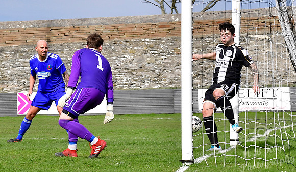 Wick 1 v Cove 3 SHFL Harmsworth Park 21/04/2018