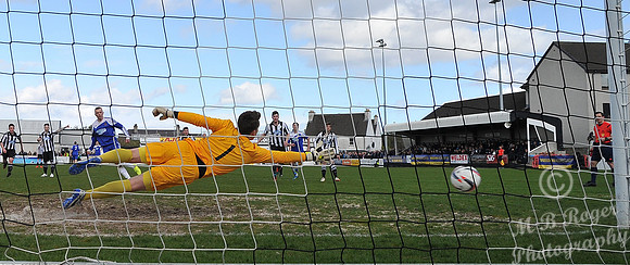 Wick 0 v Cove 4 HL Cup Final - Grant Street Park - 11/04/2015