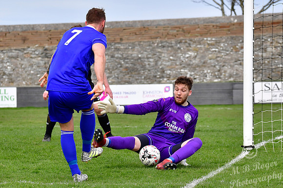 Wick 1 v Cove 3 SHFL Harmsworth Park 21/04/2018