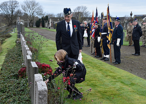 Thurso War Graves Ceremony 12/11/2022 - Thurso Cemetery - 12/11/