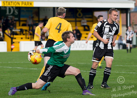 Nairn 1 v Wick 2 SHFL Station Park 17/09/2016