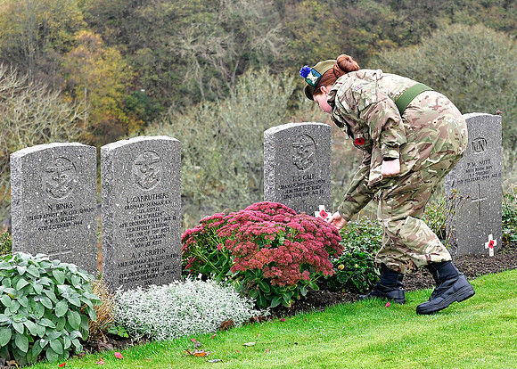 Thurso War Graves Ceremony 12/11/2022 - Thurso Cemetery - 12/11/