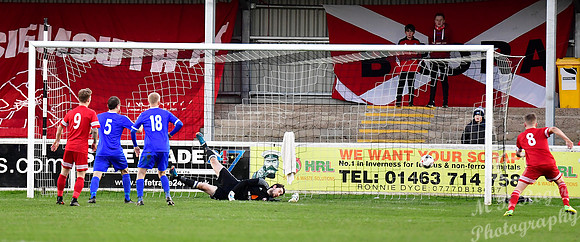 Brora 2 v Lossiemouth 0 NOS CF Grant Street Park 04/11/2017