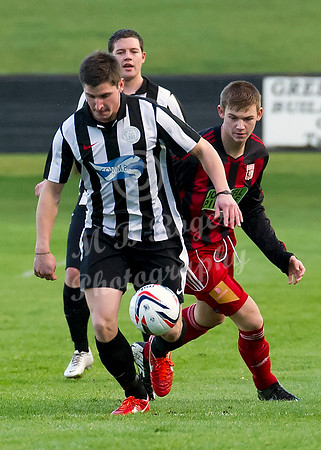 Wick Academy 2 v Inverurie 2  SHFL 23/11/2013<br/>Wick's Grant Steven pulls away from Inverurie's Andrew Hunter