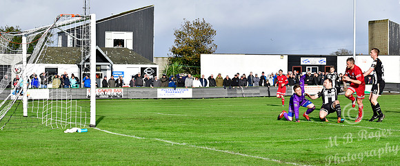 Wick 2 v Brora 3 SHFL Harmsworth Park 07/10/2017