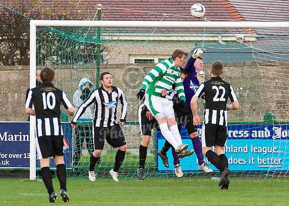 Buckie Thistle 2 v Wick Academy 1 SHFL 30/11/2013